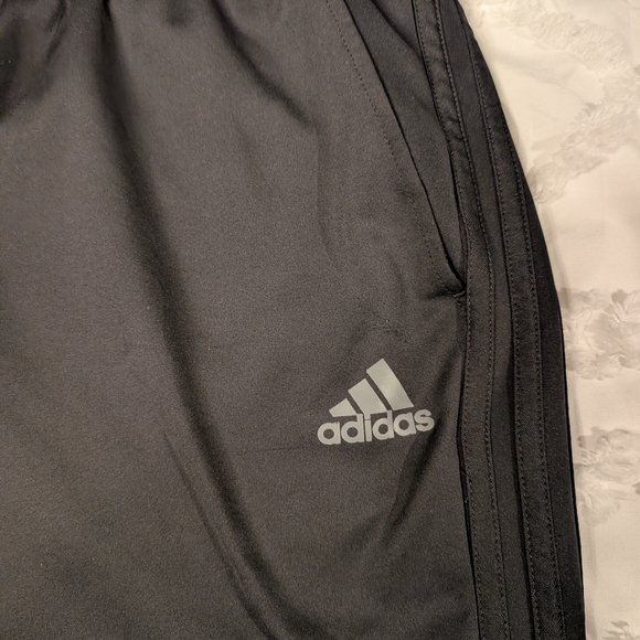 Adidas Black Track Jogger Pants Size Medium - Picture 5 of 5